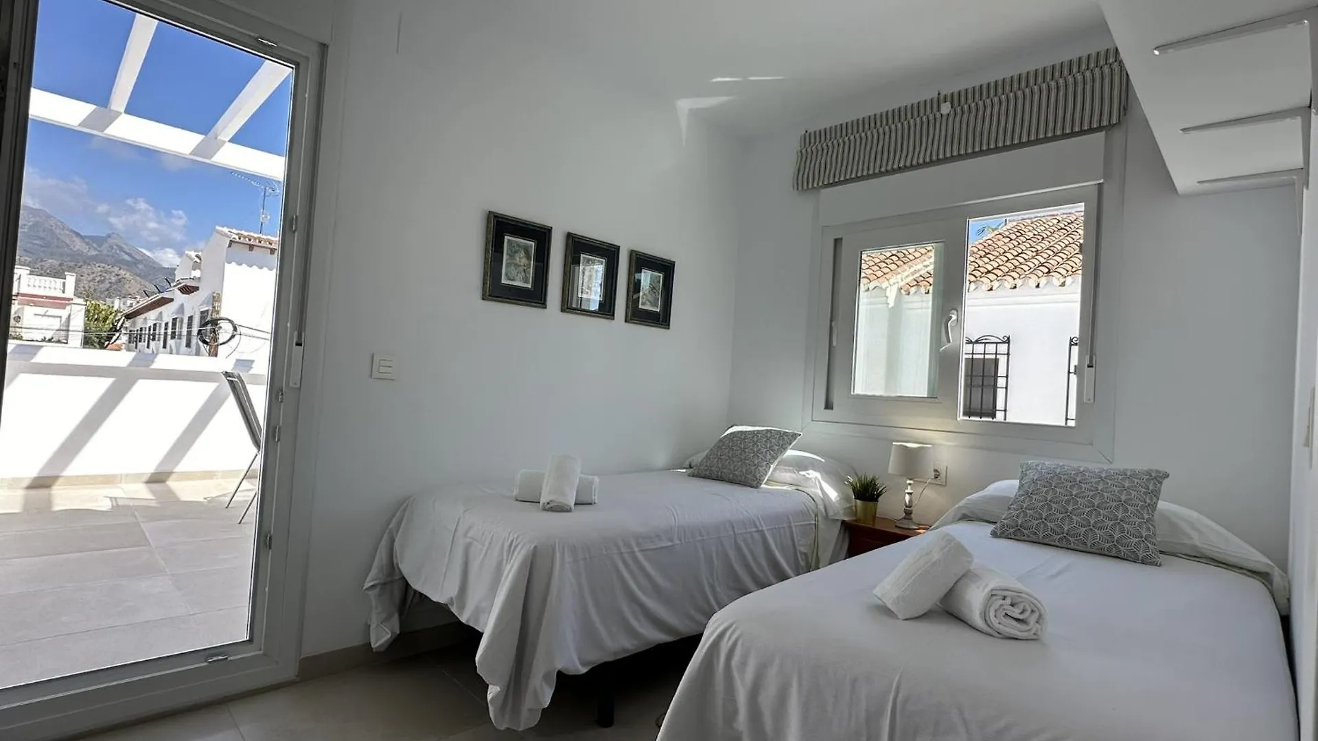 Nerja Paradise Rentals - Villa Calazul