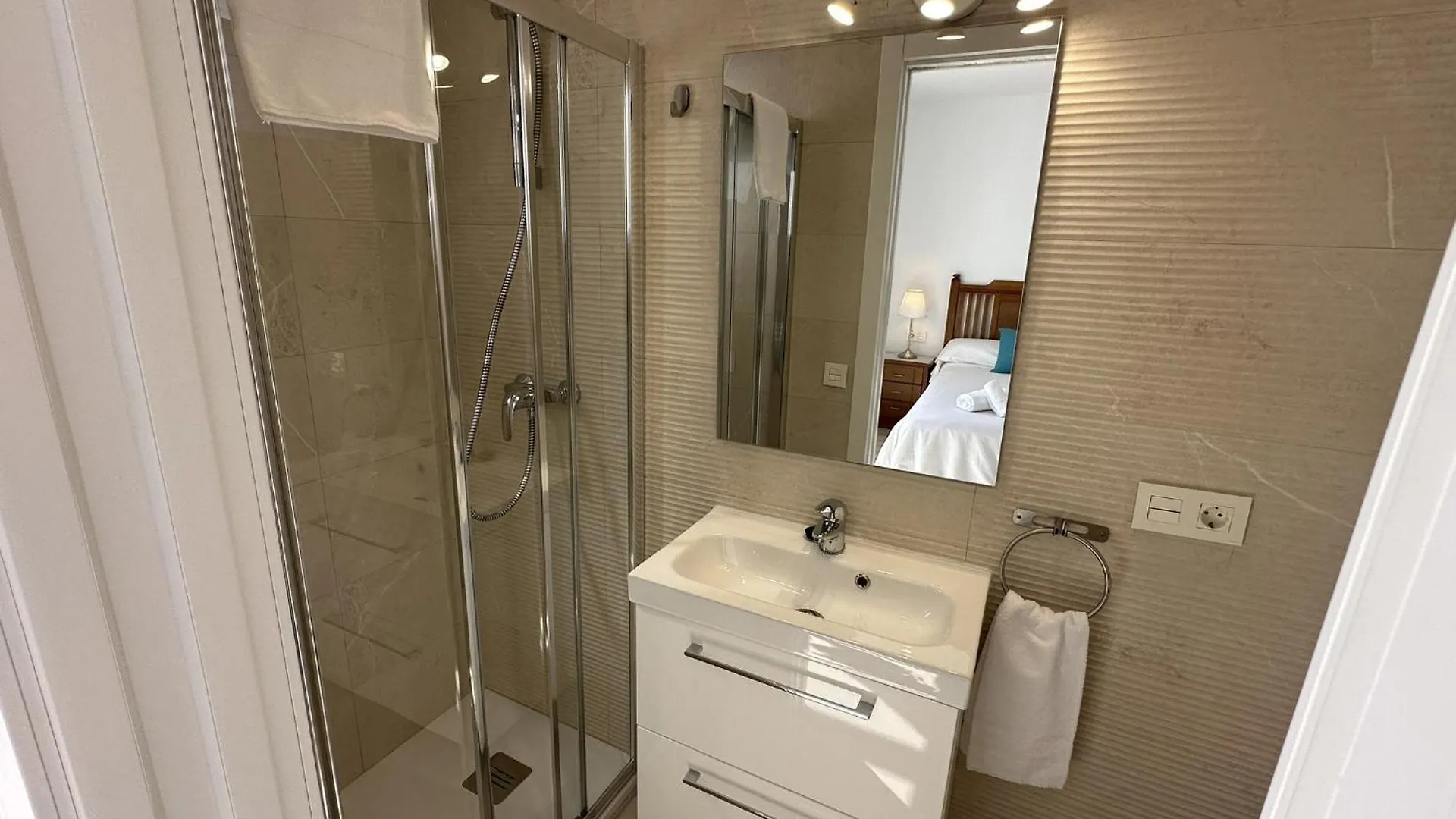 Nerja Paradise Rentals - Villa Calazul