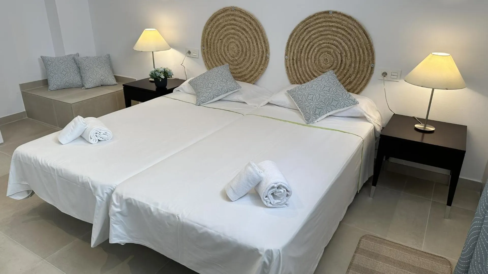 Nerja Paradise Rentals - Villa Calazul 0*,