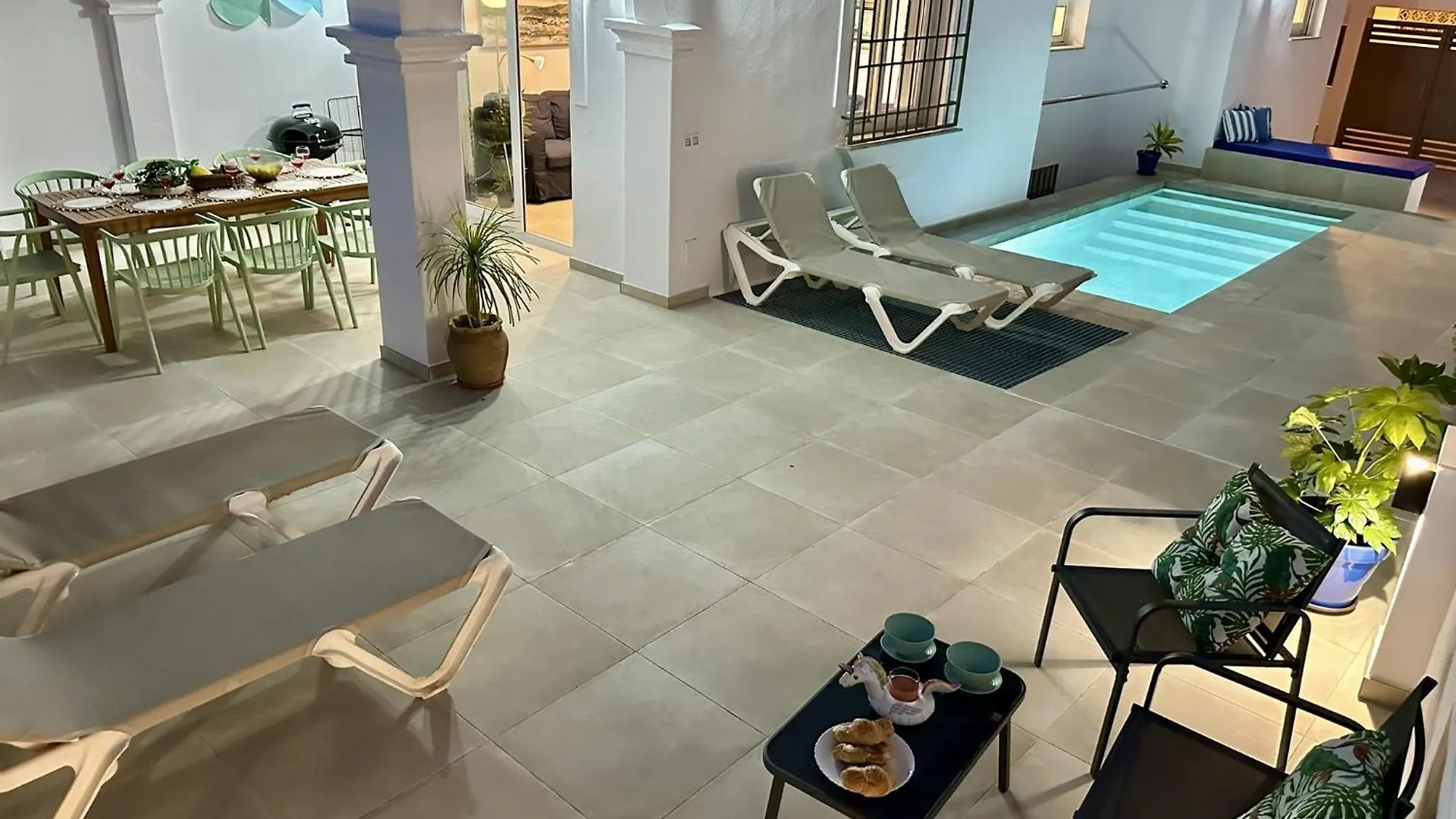 Nerja Paradise Rentals - Villa Calazul