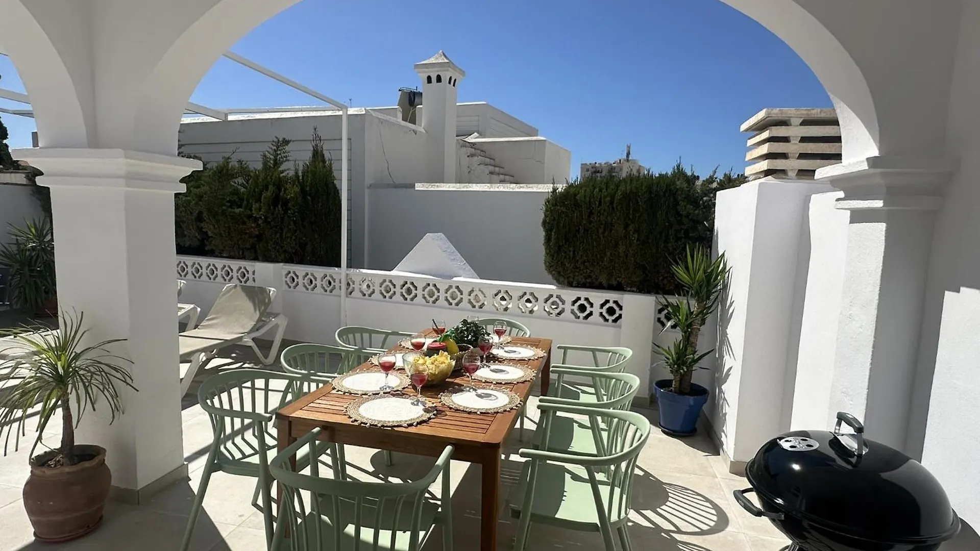 Nerja Paradise Rentals - Villa Calazul