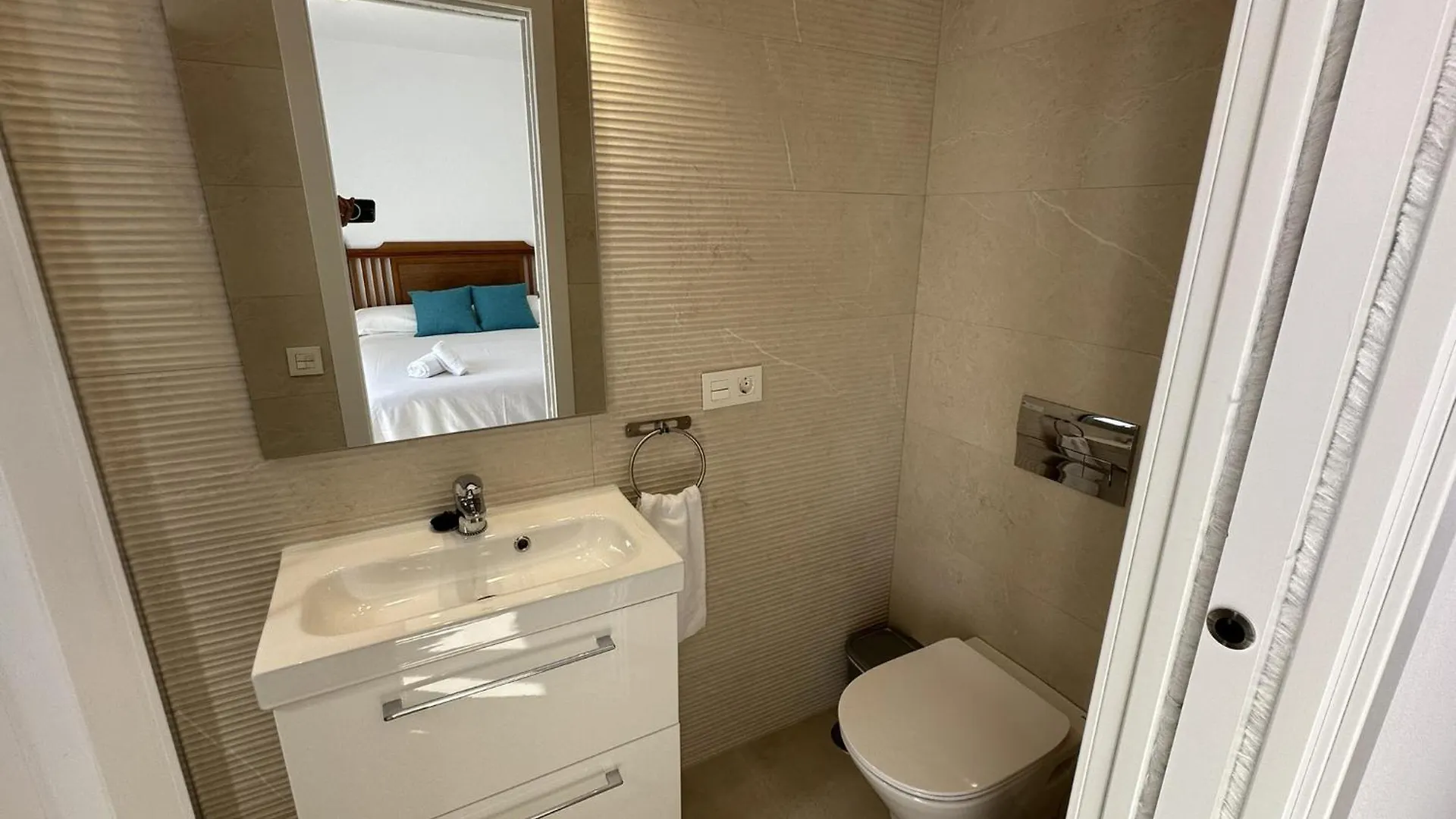 Nerja Paradise Rentals - Villa Calazul