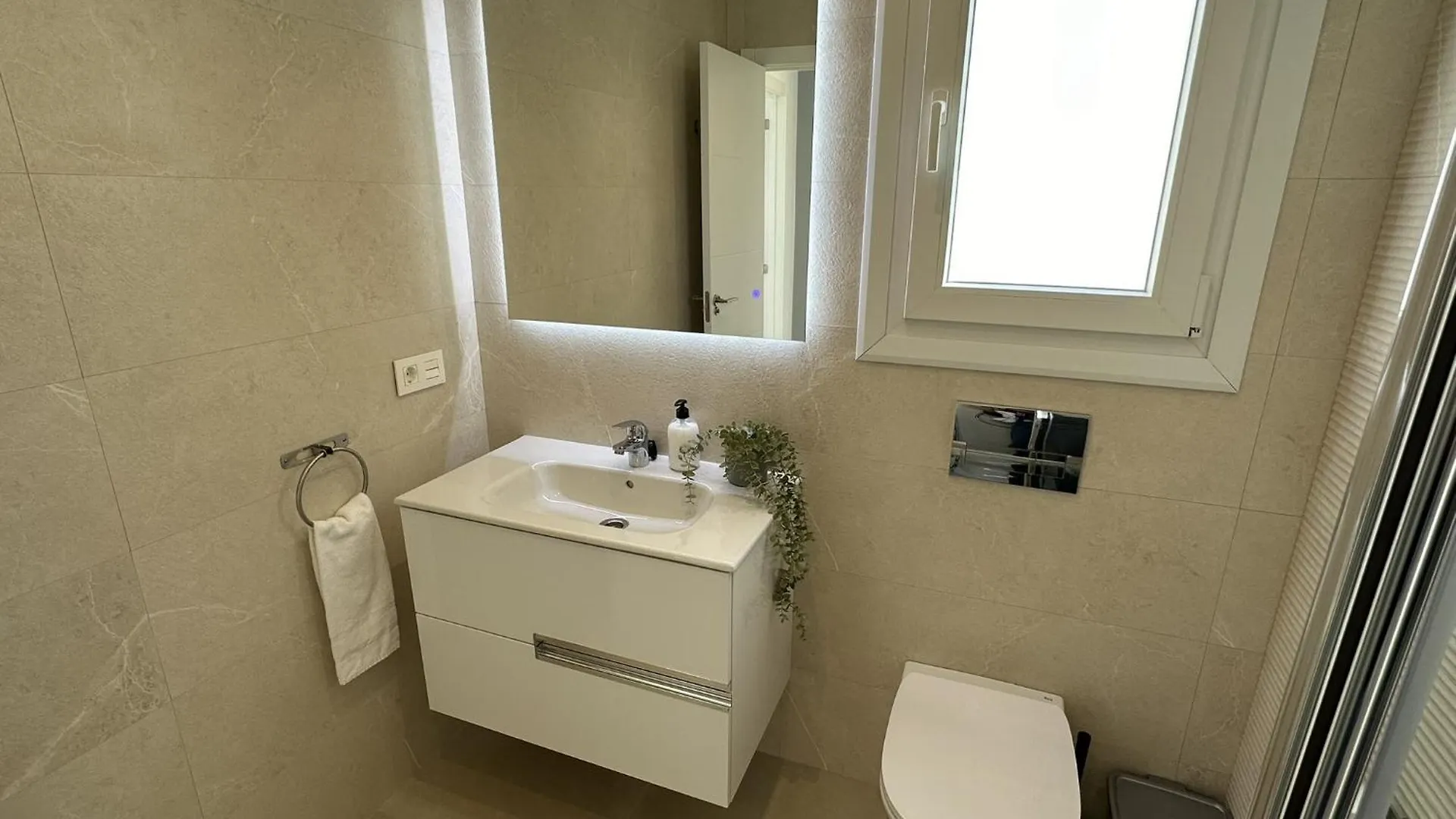 Nerja Paradise Rentals - Villa Calazul