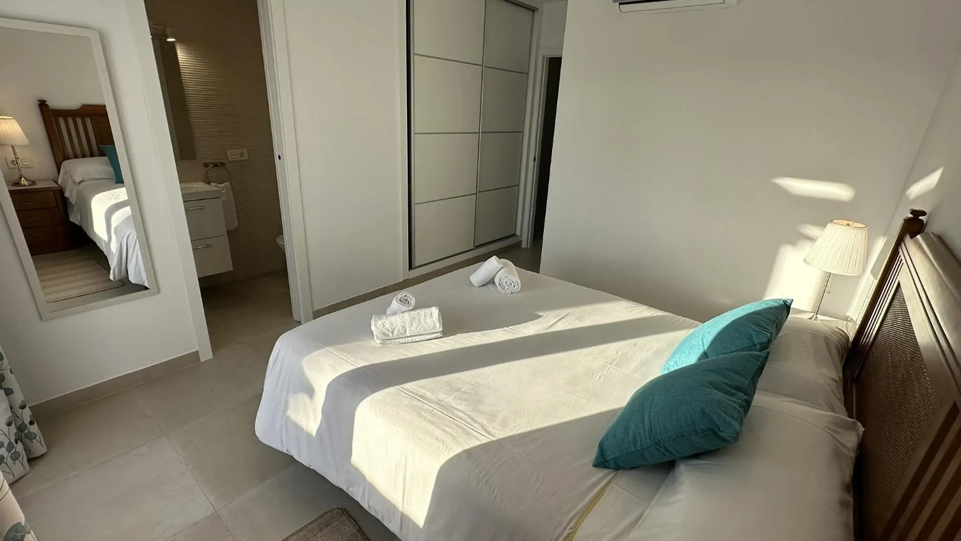 Nerja Paradise Rentals - Villa Calazul